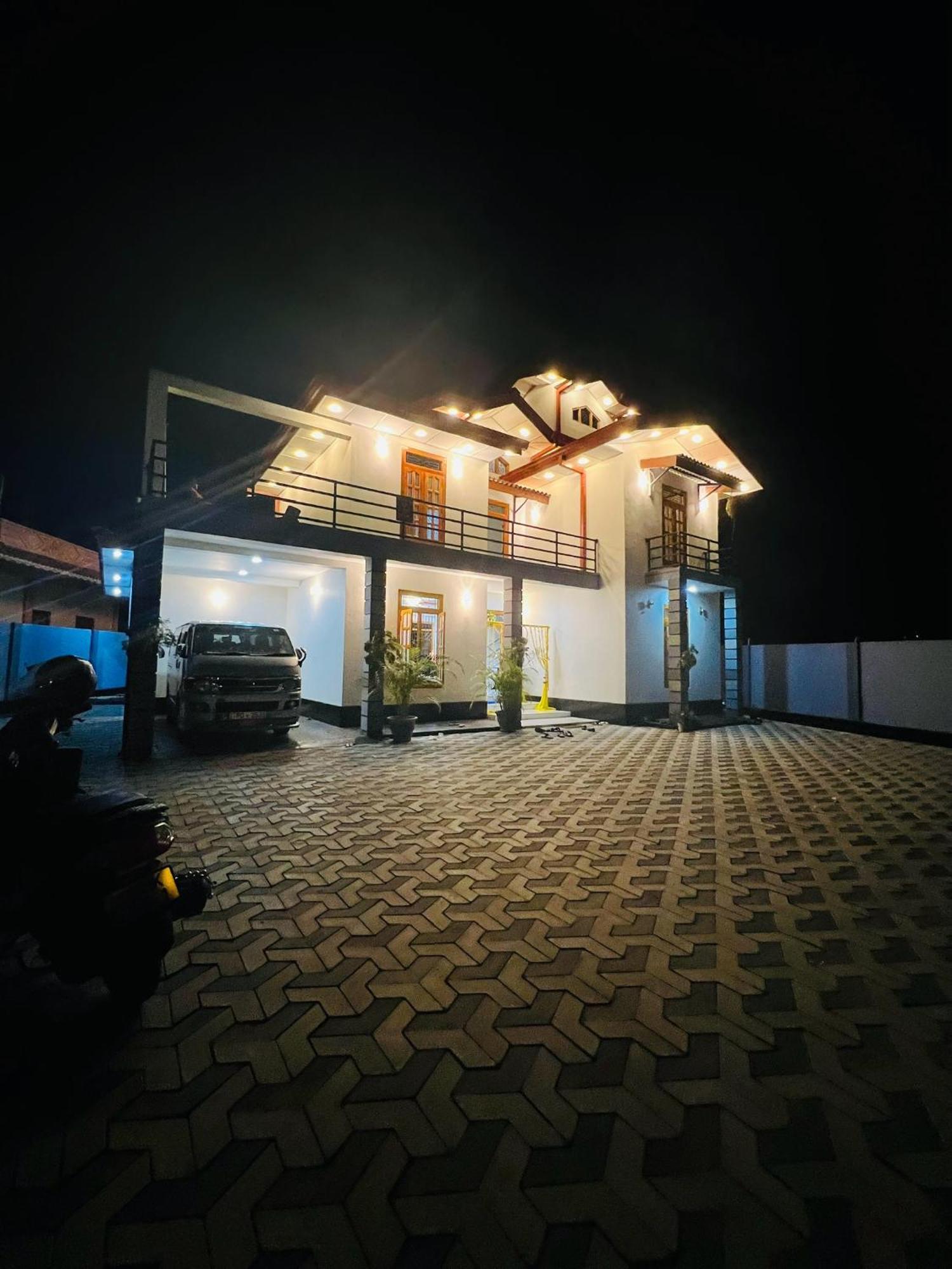 Sunset Chalet Mullaittivu Экстерьер фото